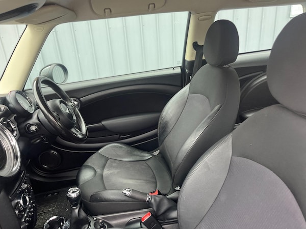 Used MINI Hatch 2010 for sale - 76247089: Photo 31