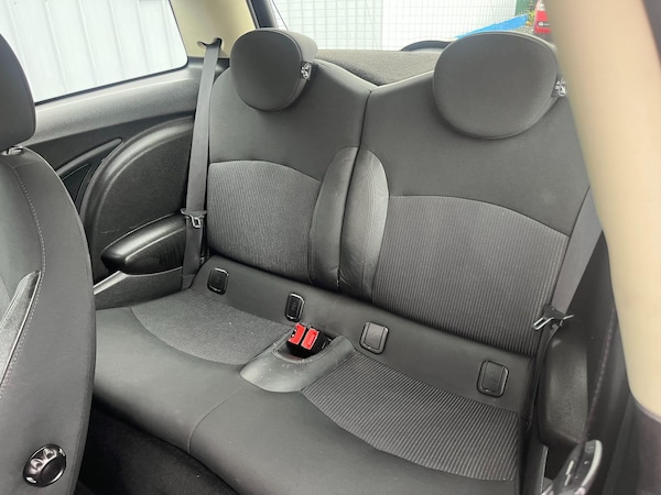 Used MINI Hatch 2010 for sale - 76247089: Photo 6