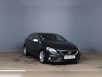 Used Volvo V40 2015 for sale - 79107248: Photo