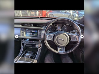 Used Jaguar XF 2017 for sale - 75927986: Photo