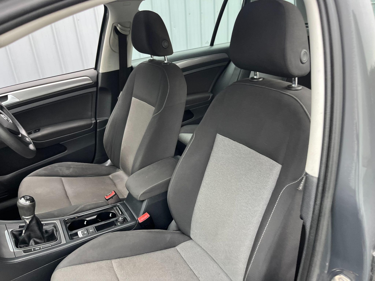 Used Volkswagen Golf 2015 for sale - 77994211: Photo 39