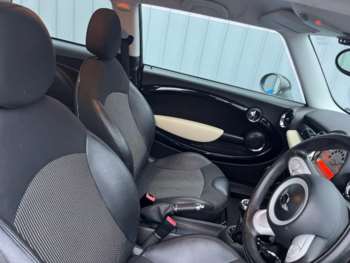 Used MINI Hatch 2009 for sale - 74418535: Photo