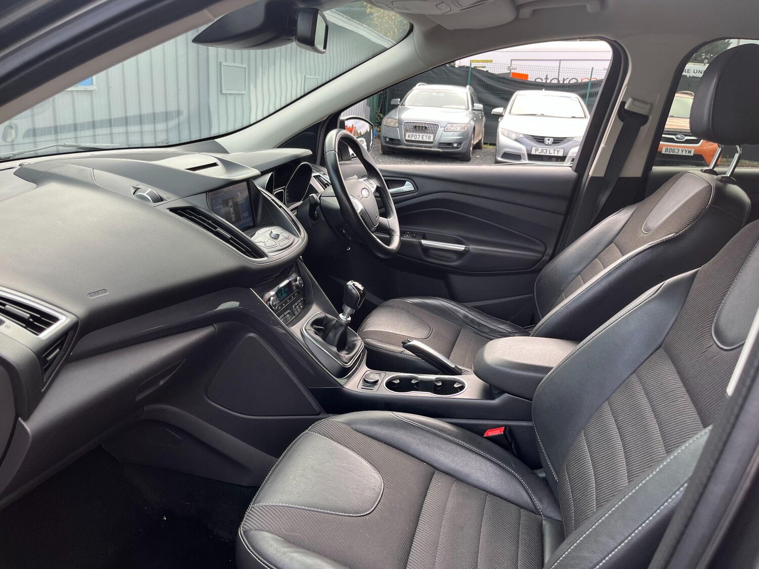 Used Ford Kuga 2016 for sale - 76990615: Photo 32