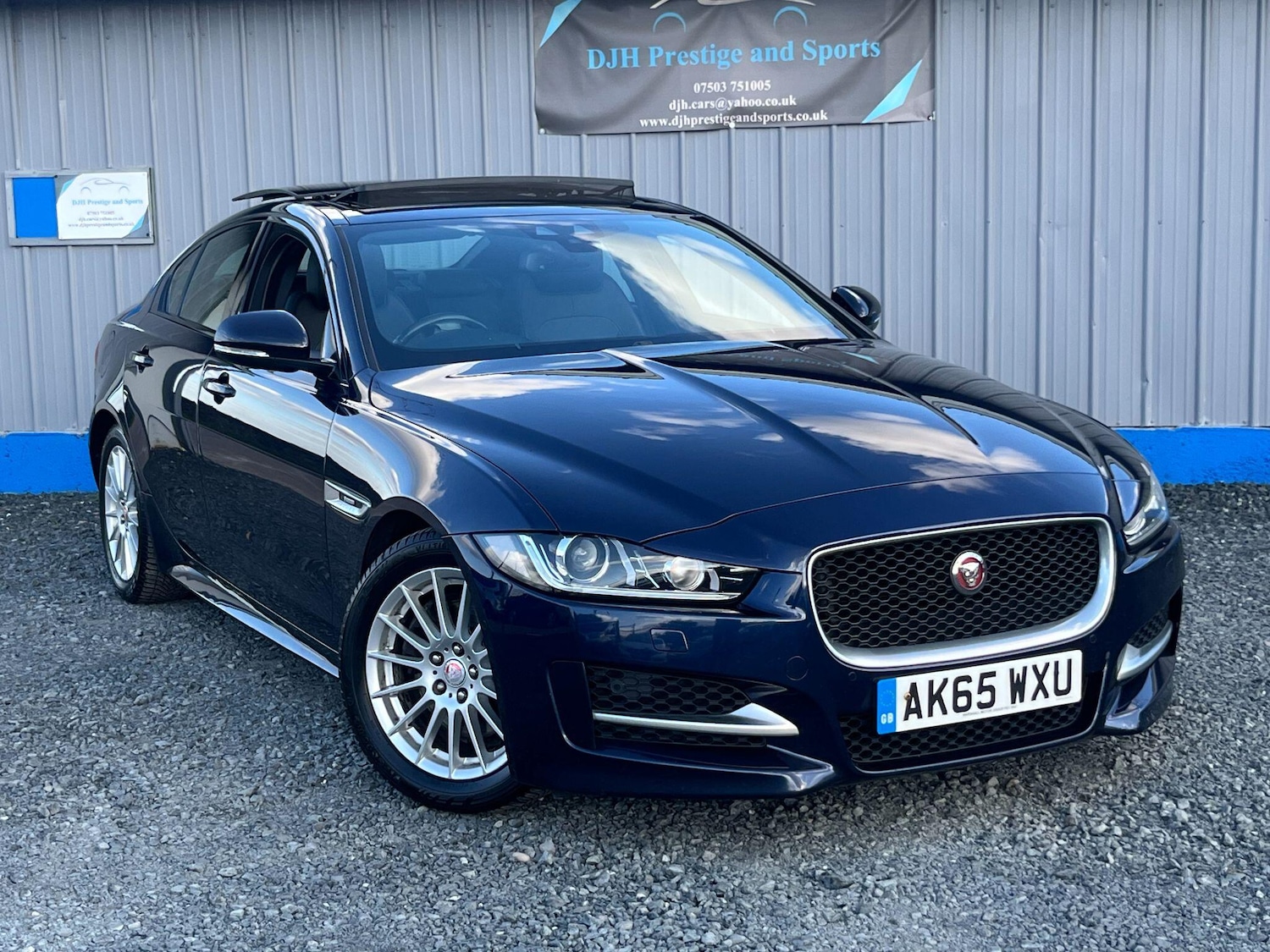 Used Jaguar XE 2015 for sale - 76109048: Photo 1