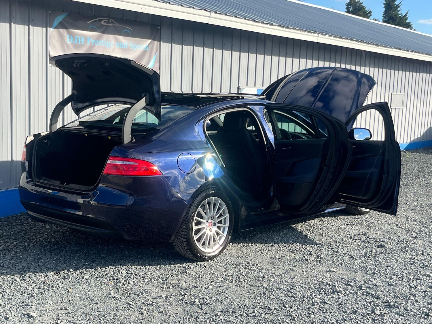 Used Jaguar XE 2015 for sale - 76109048: Photo 13