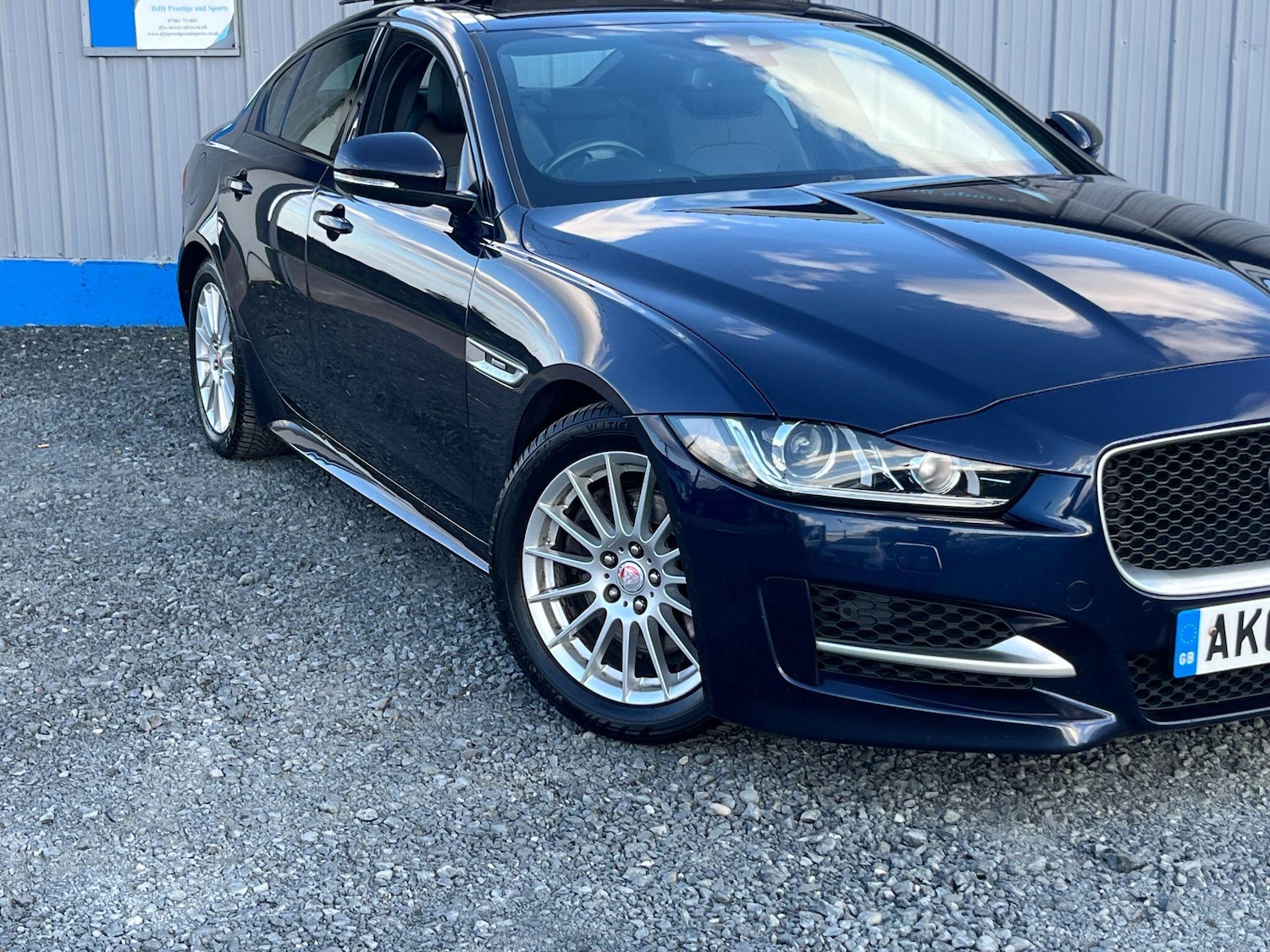 Used Jaguar XE 2015 for sale - 76109048: Photo 21