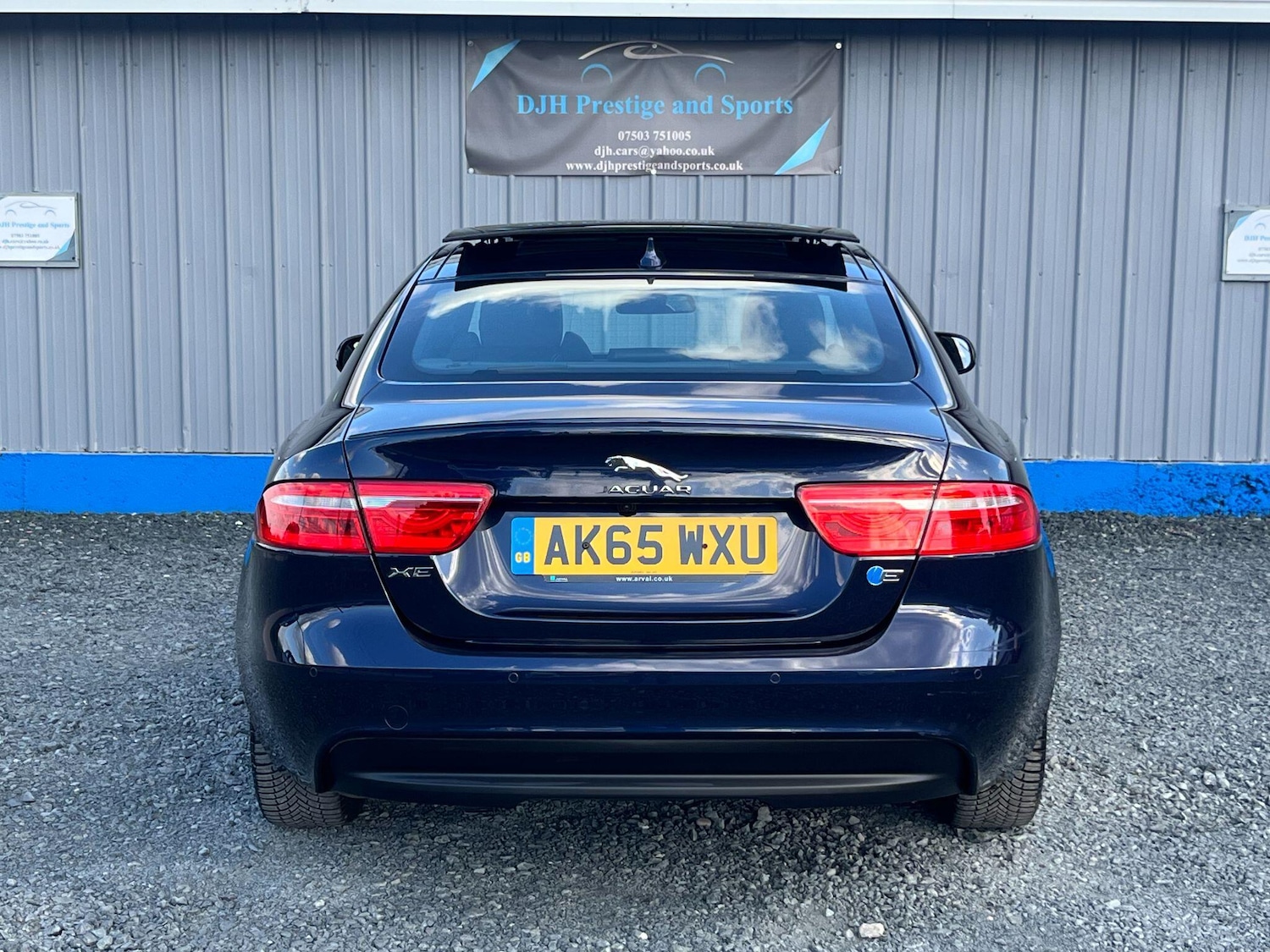 Used Jaguar XE 2015 for sale - 76109048: Photo 9