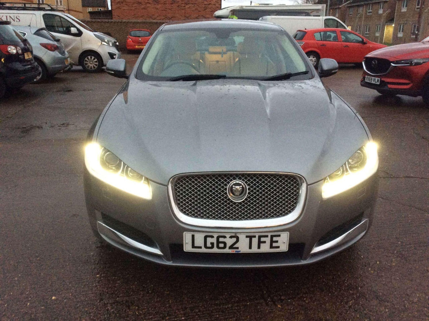 Used Jaguar XF 2012 for sale - 76786429: Photo 3