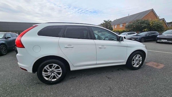 Used Volvo XC60 2016 for sale - 76214331: Photo 6