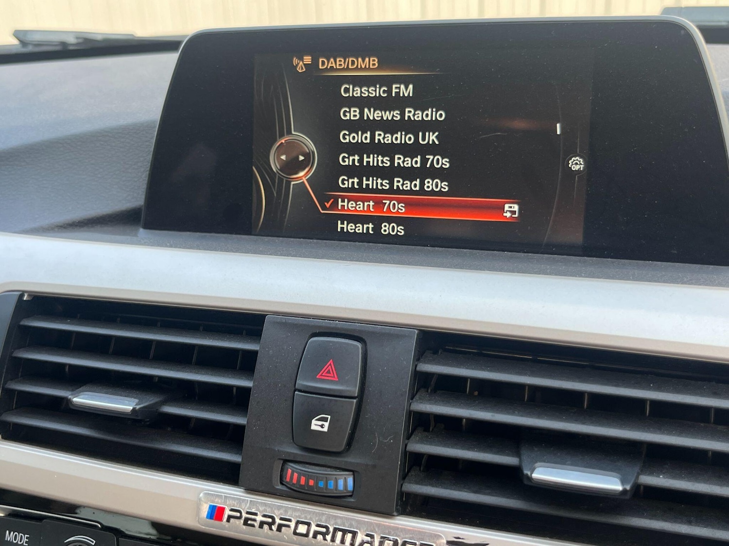 Used BMW 3 Series 2016 for sale - 78047858: Photo 32