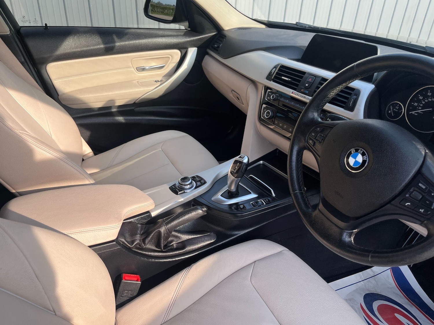 Used BMW 3 Series 2016 for sale - 78047858: Photo 37