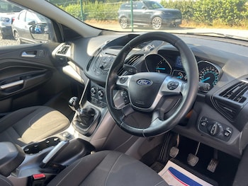 Used Ford Kuga 2015 for sale - 78982562: Photo