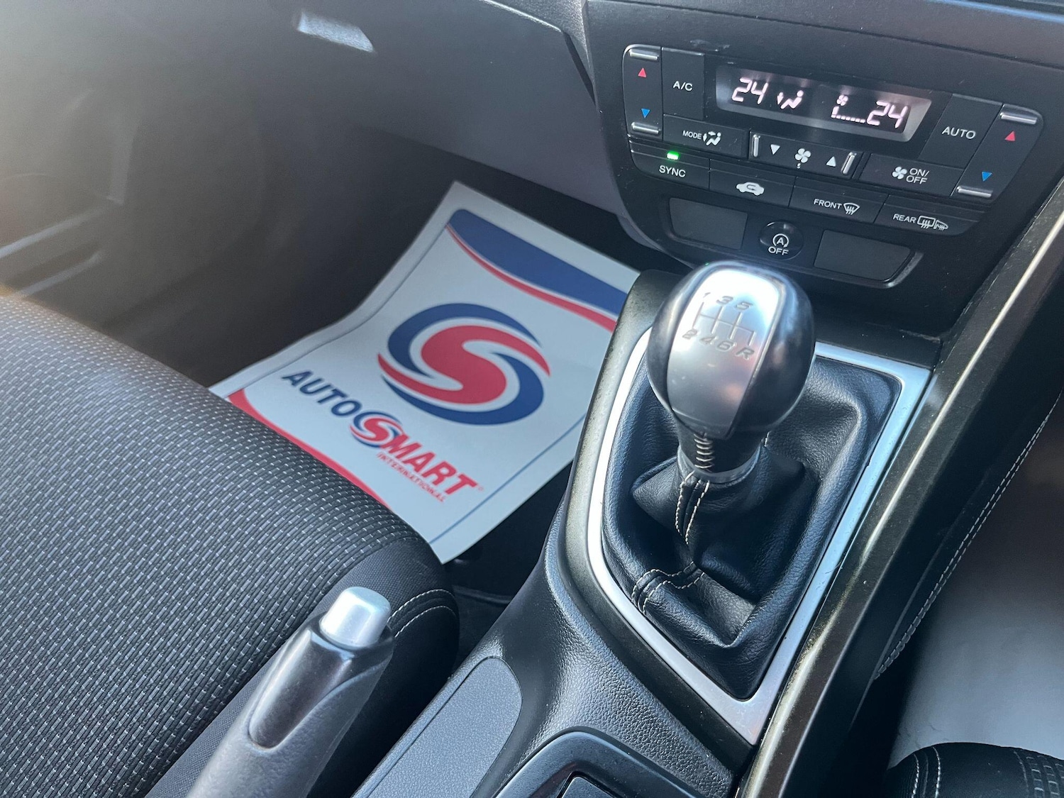 Used Honda Civic for sale - 76996890: Photo 35