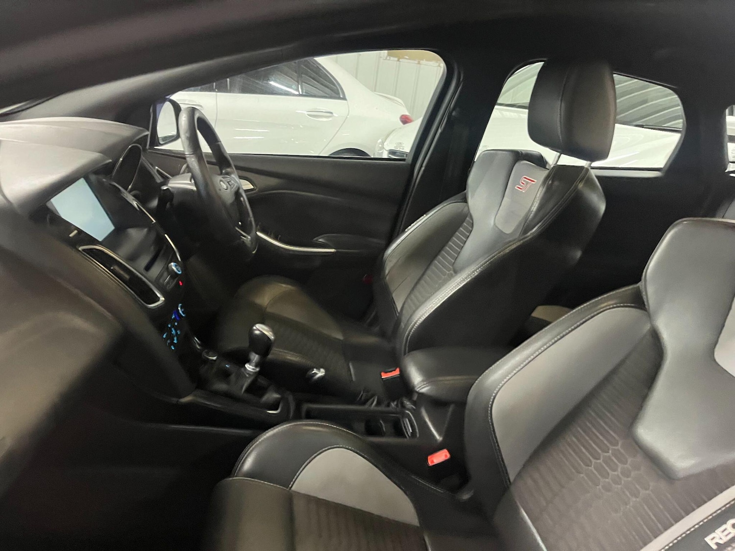 Used Ford Focus 2015 for sale - 76166433: Photo 14