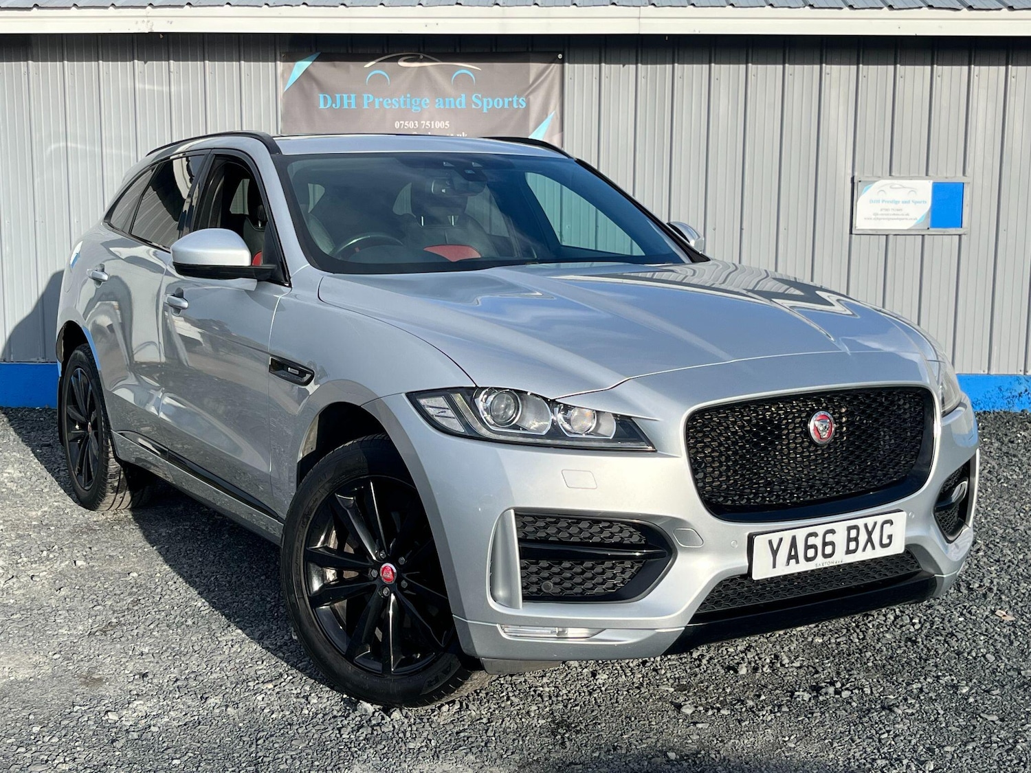 Used Jaguar F-Pace 2016 for sale - 78072973: Photo 2