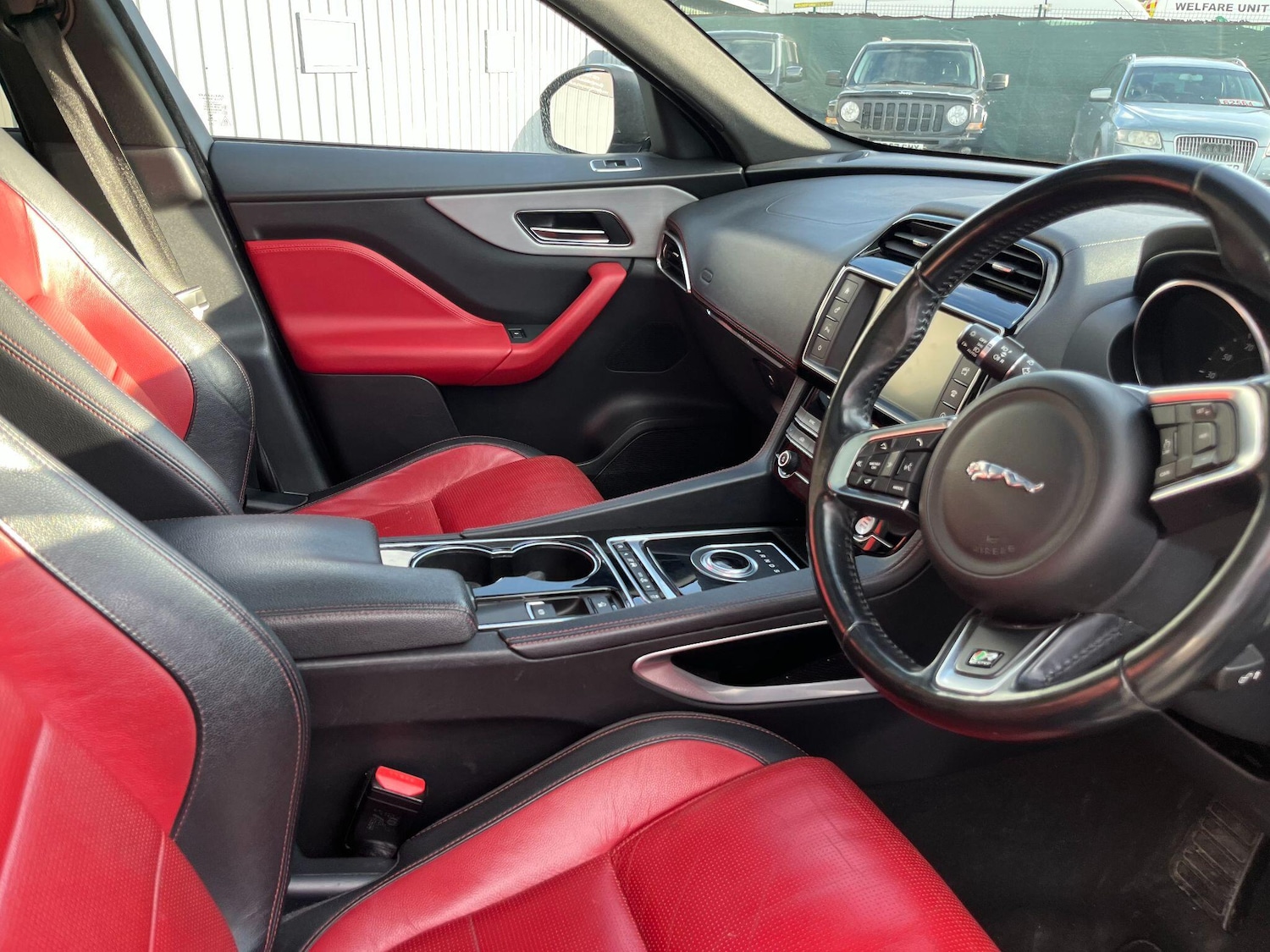 Used Jaguar F-Pace 2016 for sale - 78072973: Photo 33