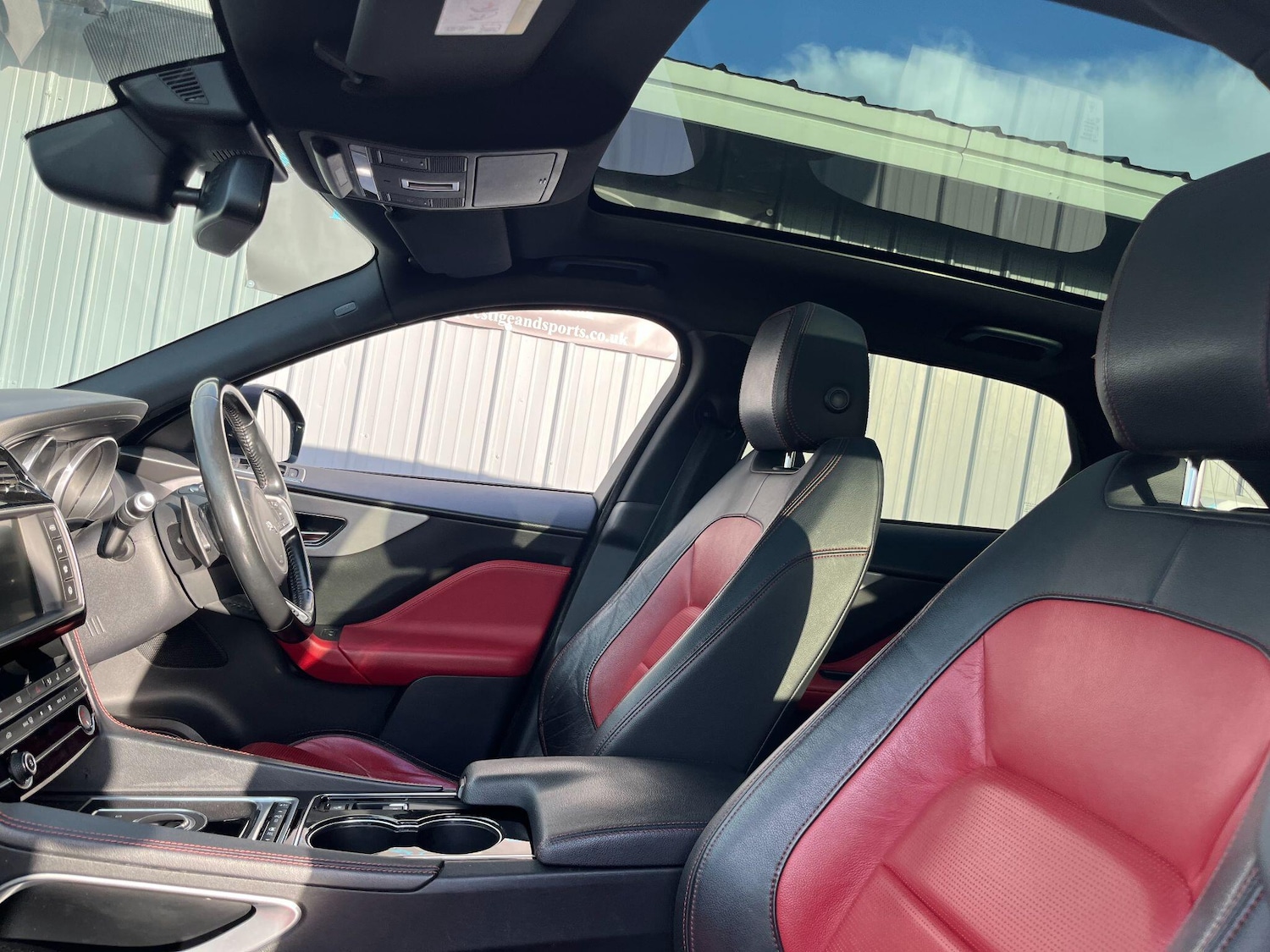 Used Jaguar F-Pace 2016 for sale - 78072973: Photo 37