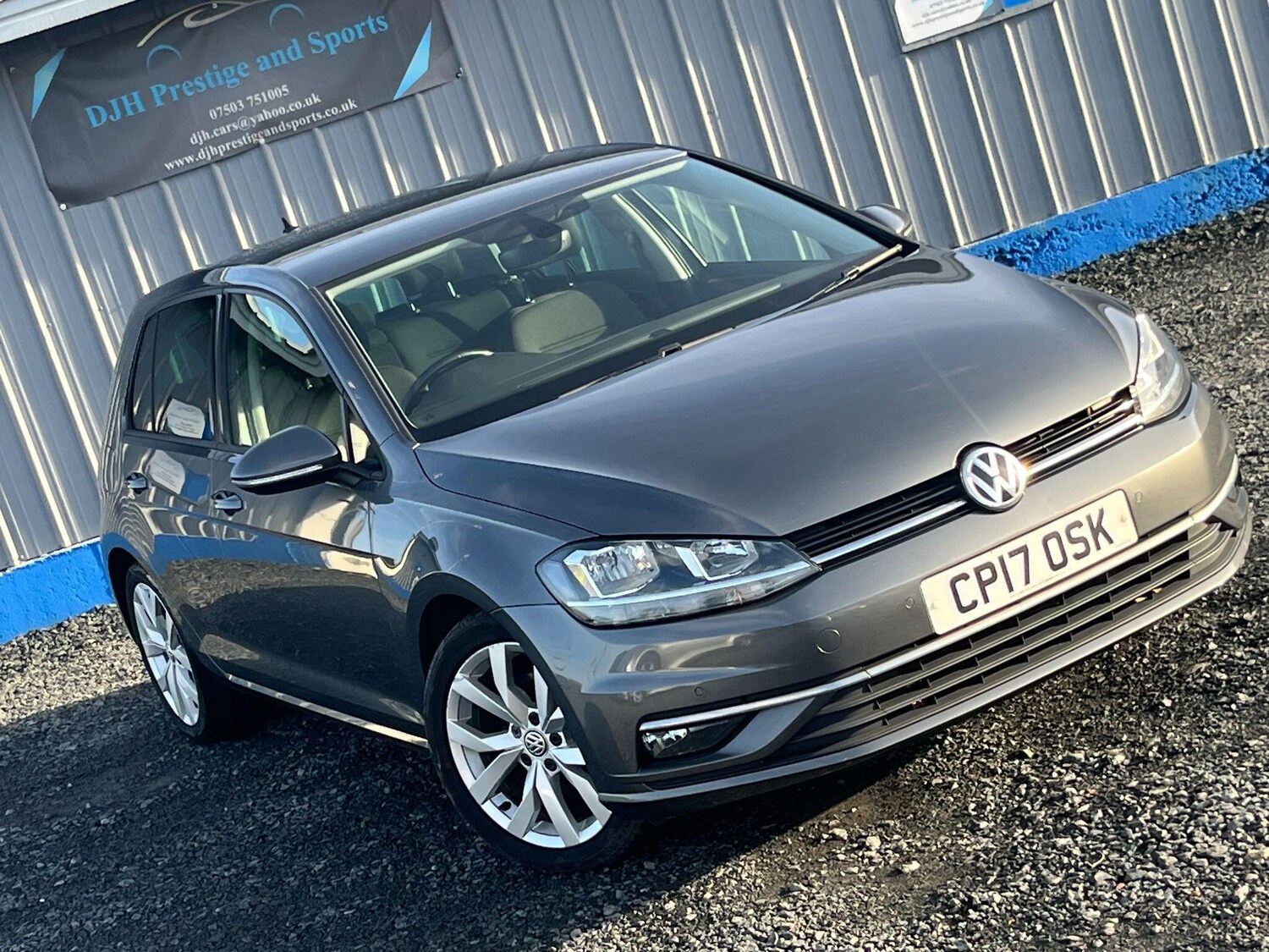 Used Volkswagen Golf 2017 for sale - 76936628: Photo 3