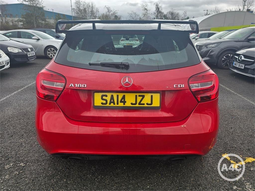 Used Mercedes-Benz A-Class 2014 for sale - 76759407: Photo 8