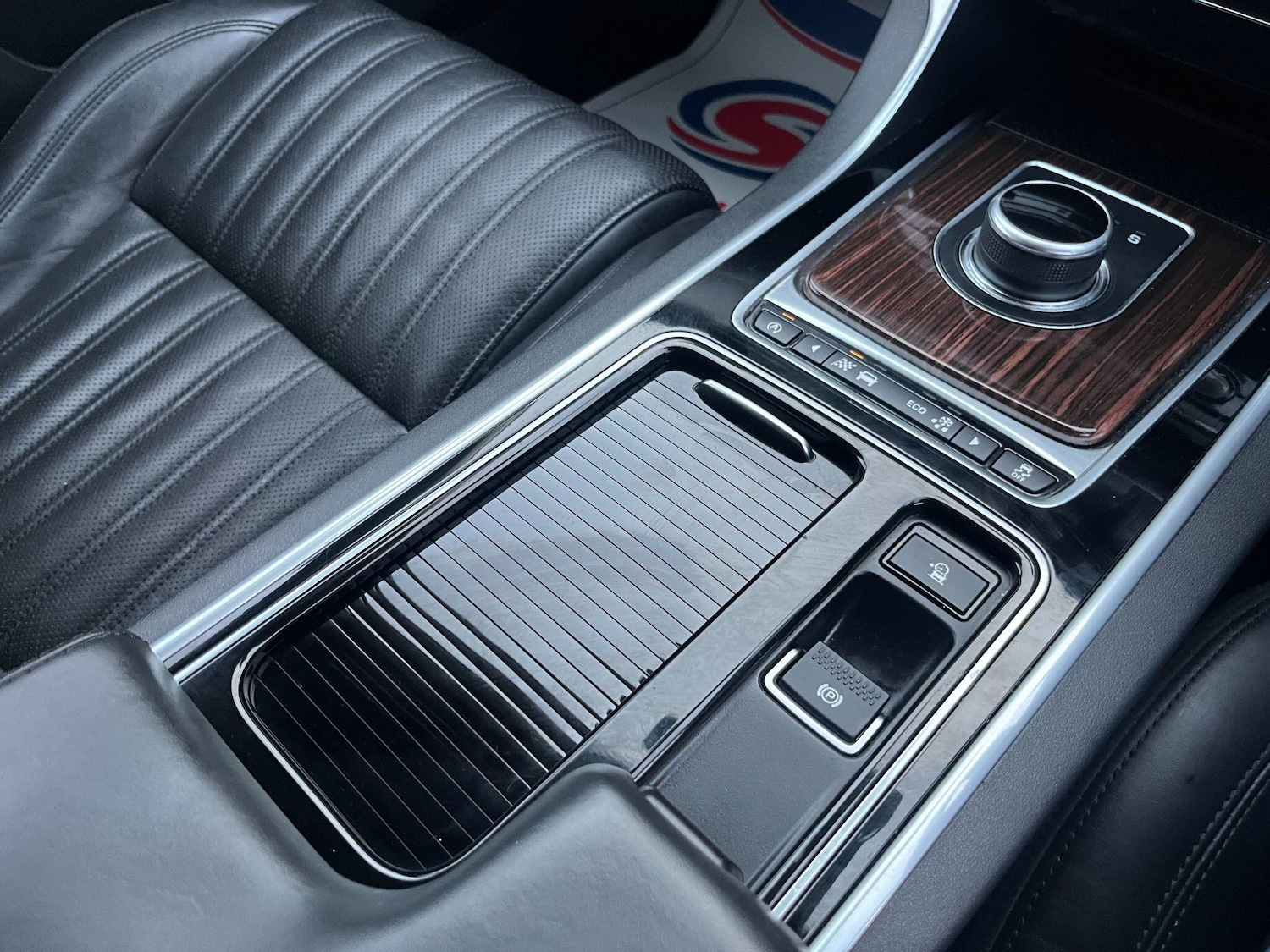 Used Jaguar XF 2016 for sale - 77202956: Photo 25