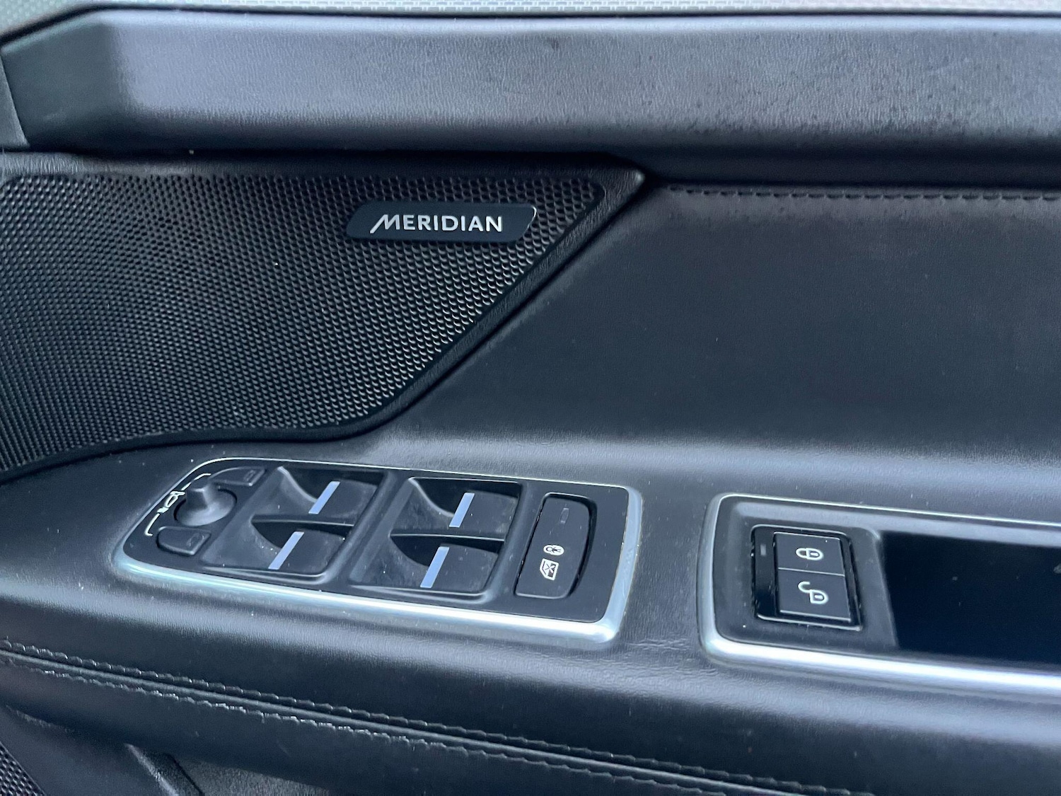 Used Jaguar XF 2016 for sale - 77202956: Photo 26