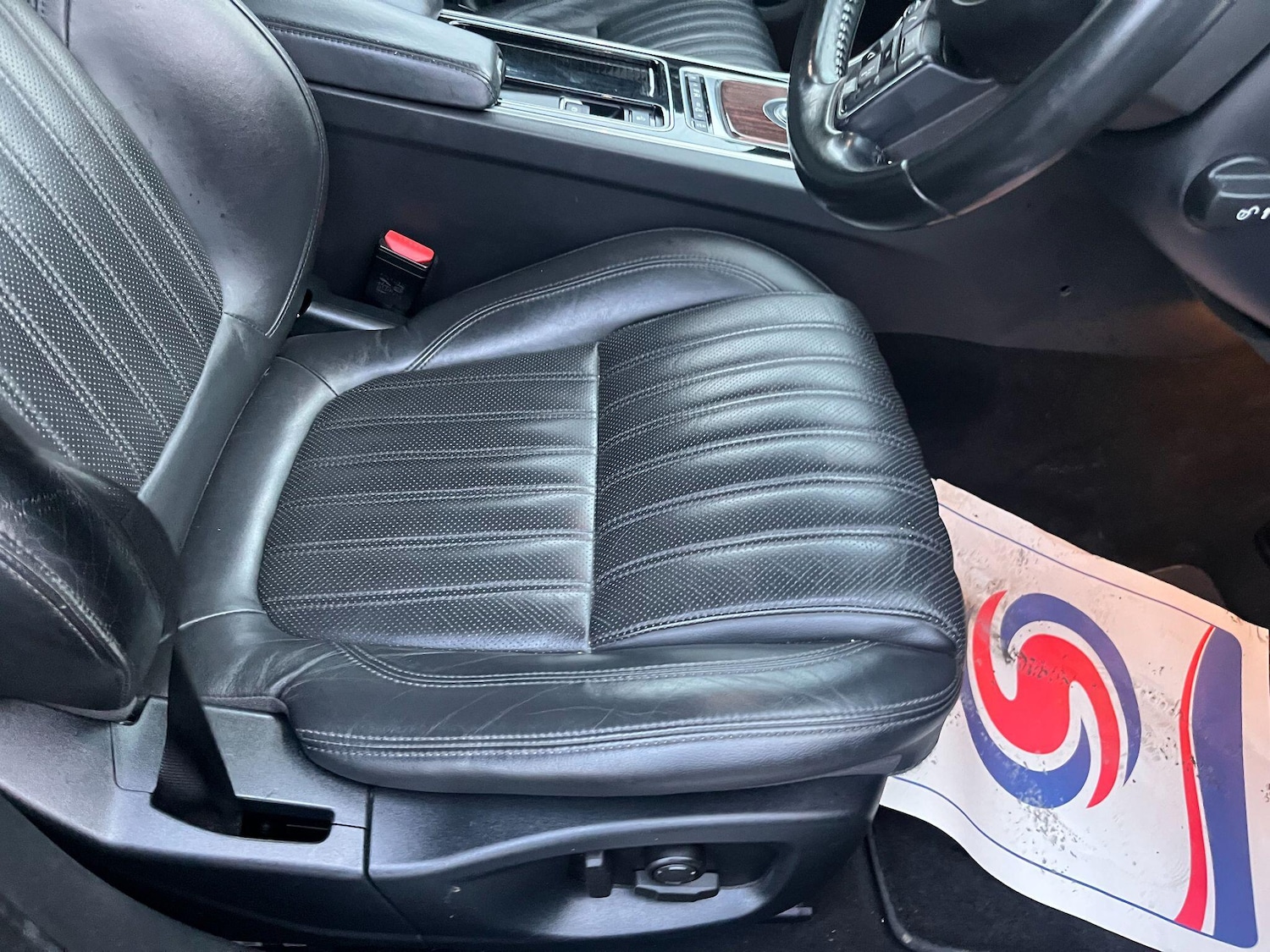 Used Jaguar XF 2016 for sale - 77202956: Photo 35