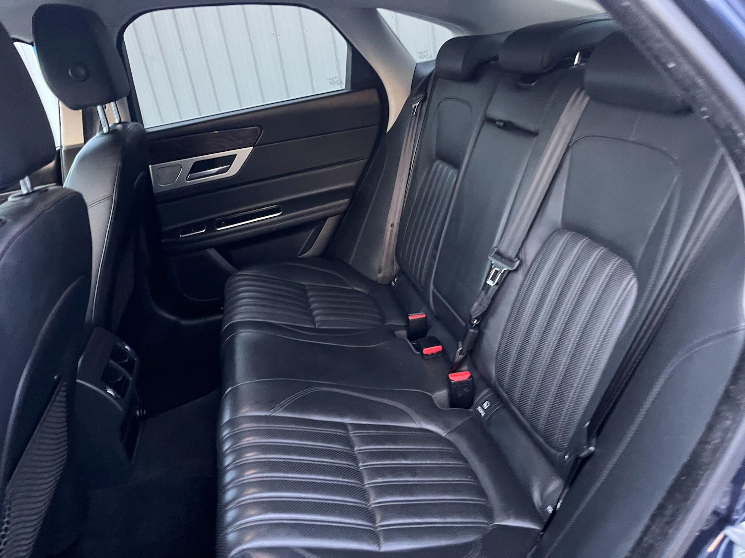 Used Jaguar XF 2016 for sale - 77202956: Photo 40