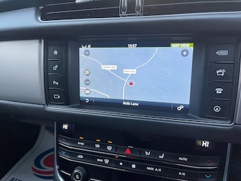 Used Jaguar XF 2016 for sale - 77202956: Photo