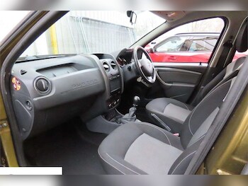 Used Dacia Duster 2016 for sale - 77898562: Photo