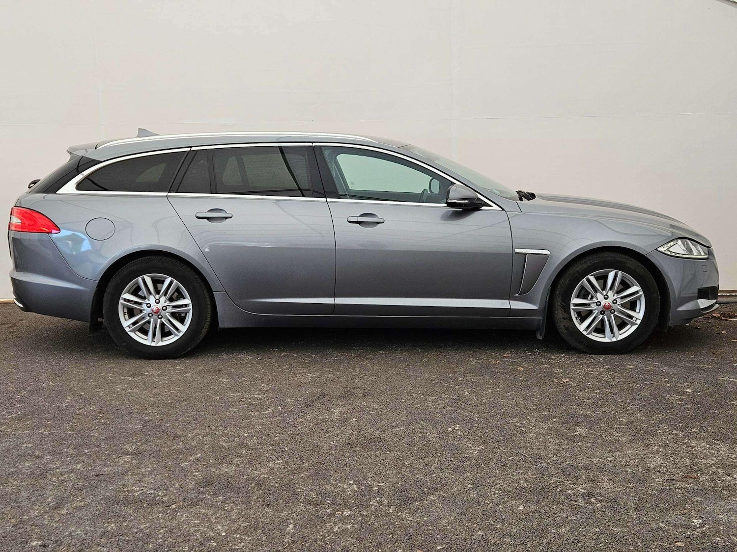 Used Jaguar XF 2014 for sale - 77768785: Photo 11