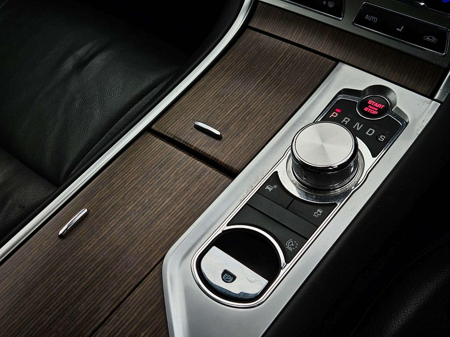 Used Jaguar XF 2014 for sale - 77768785: Photo 17