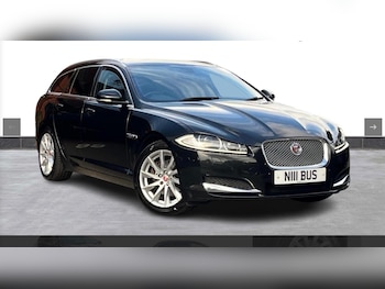 Used Jaguar XF 2014 for sale - 76213884: Photo 2
