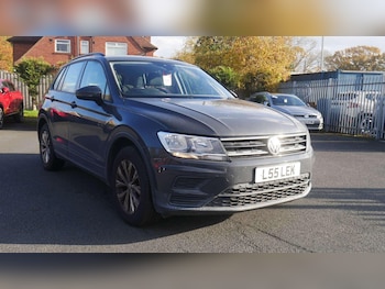 Used Volkswagen Tiguan 2016 for sale - 77109275: Photo
