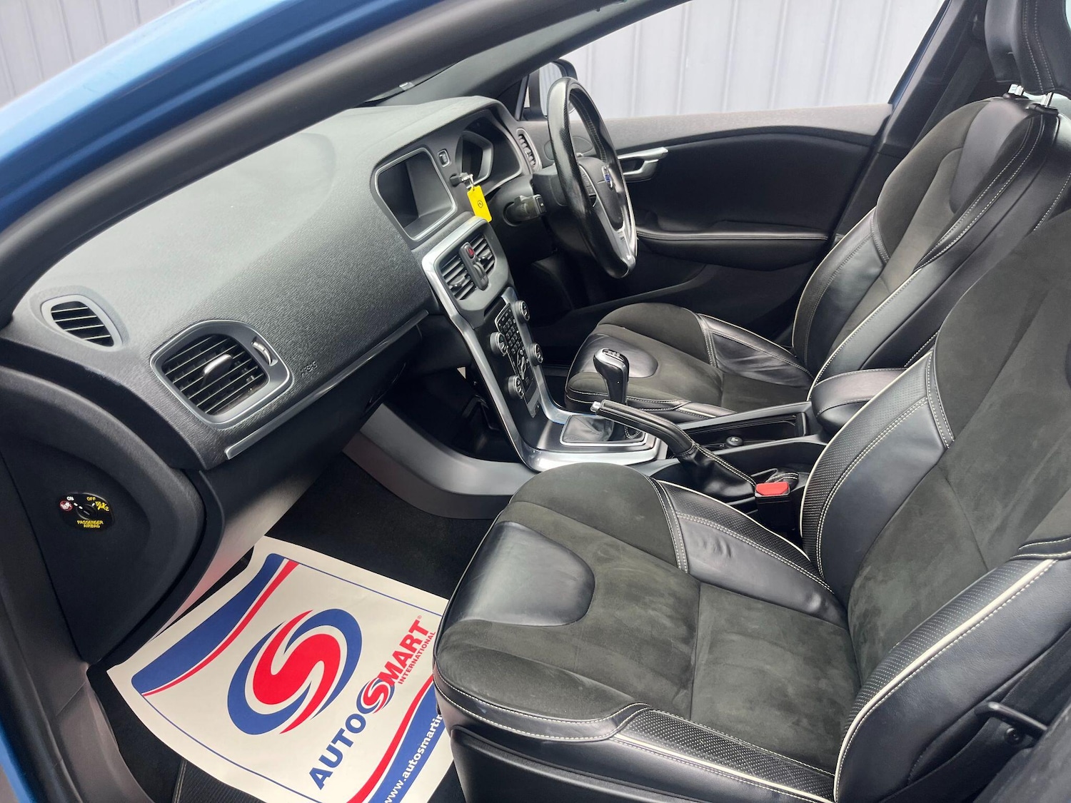 Used Volvo V40 2016 for sale - 75719890: Photo 31