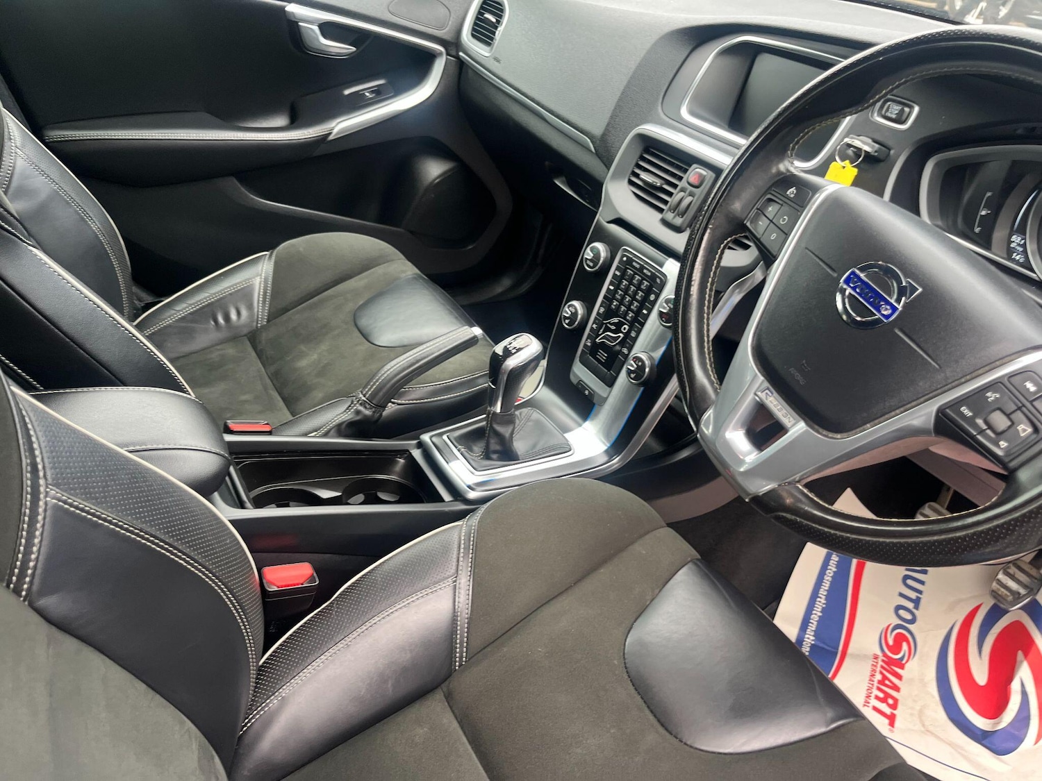 Used Volvo V40 2016 for sale - 75719890: Photo 35
