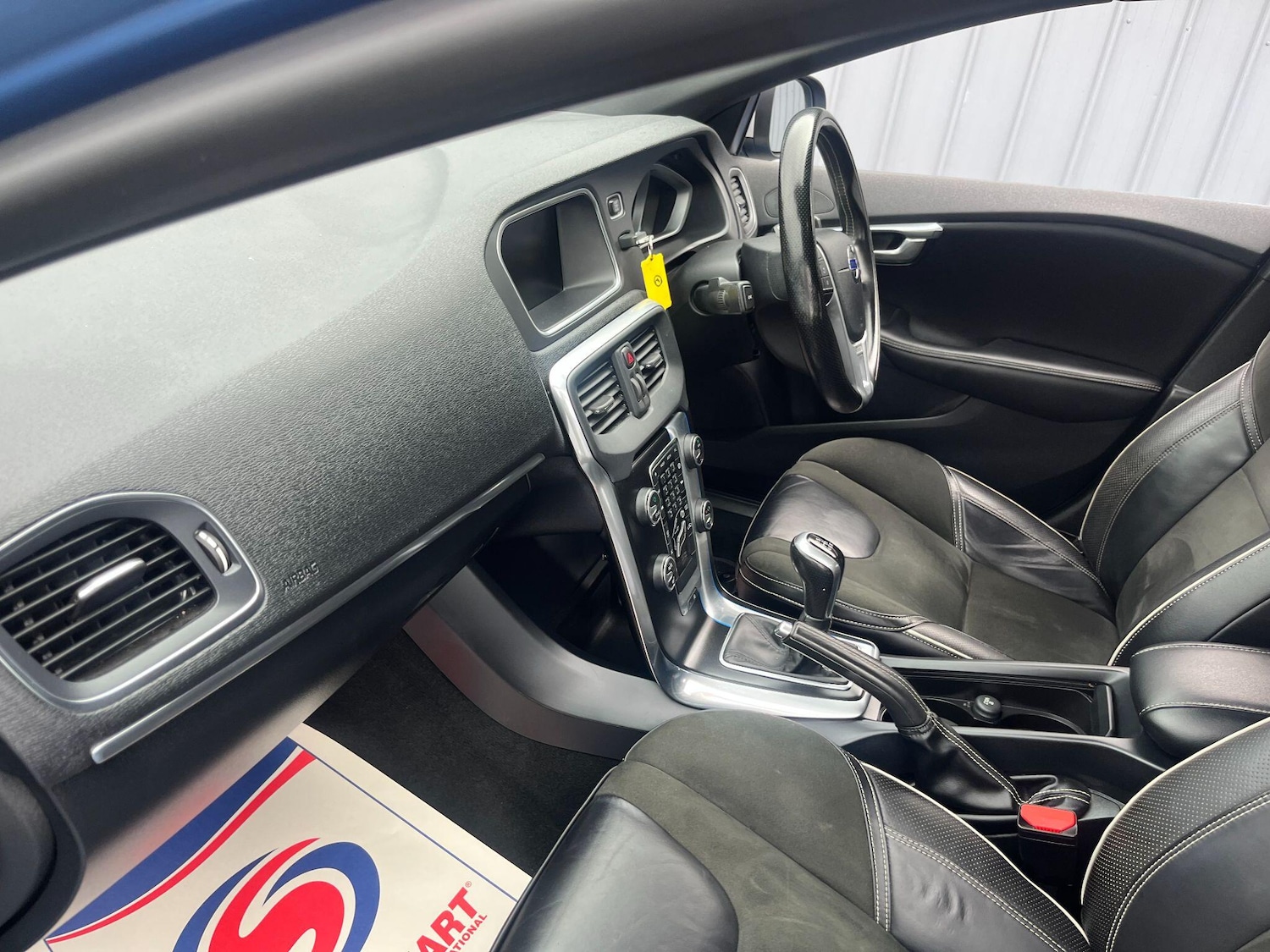 Used Volvo V40 2016 for sale - 75719890: Photo 37