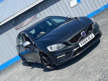 Used Volvo V60 2015 for sale - 79158338: Photo