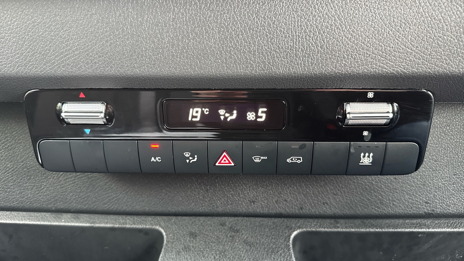 Used Mercedes-Benz Sprinter 2025 for sale - 77381324: Photo 27