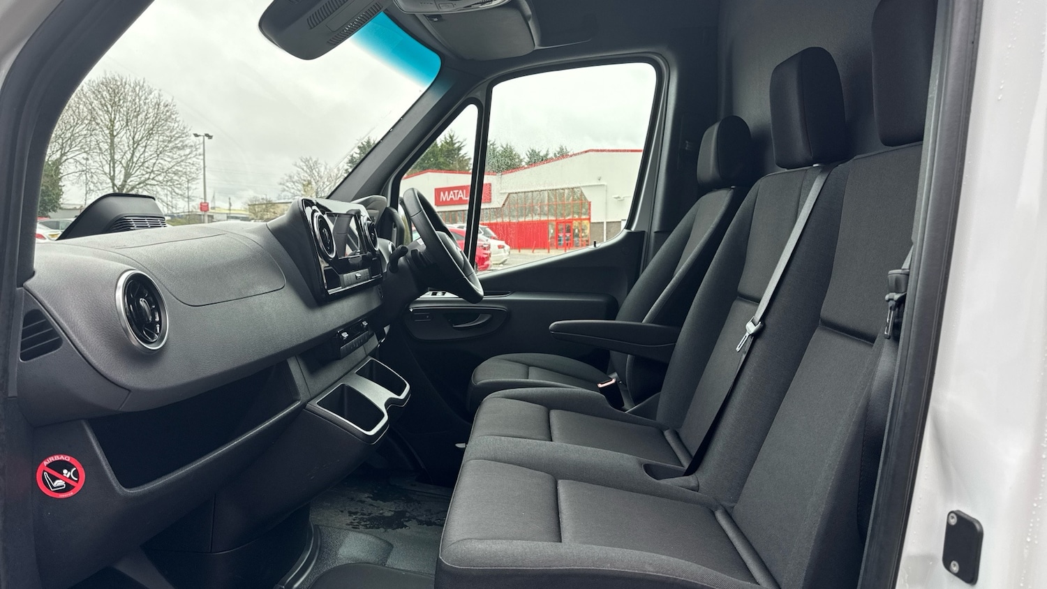 Used Mercedes-Benz Sprinter 2025 for sale - 77381324: Photo 9