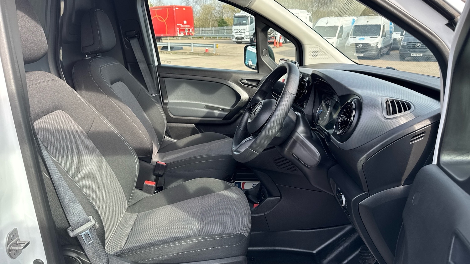 Used Mercedes-Benz Citan 2025 for sale - 78014387: Photo 10