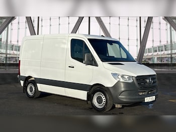 Mercedes-Benz Sprinter feature image