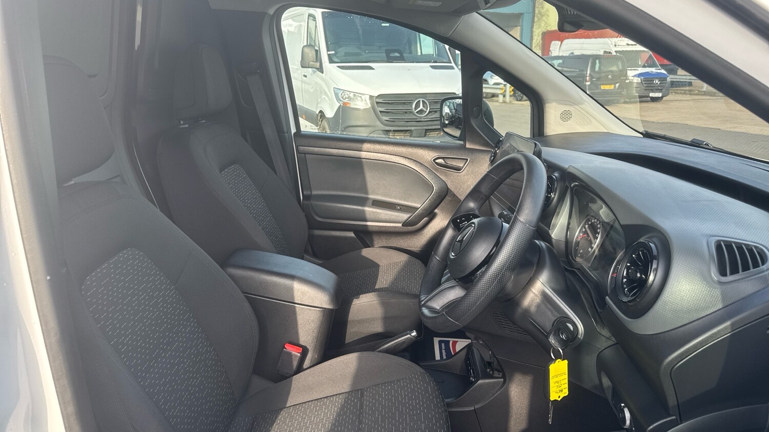 Used Mercedes-Benz Citan 2025 for sale - 77777524: Photo 10