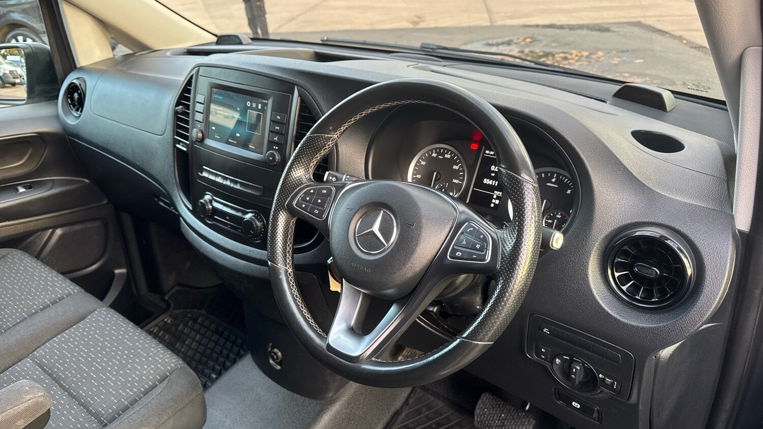 Used Mercedes-Benz Vito 2020 for sale - 76412110: Photo 11