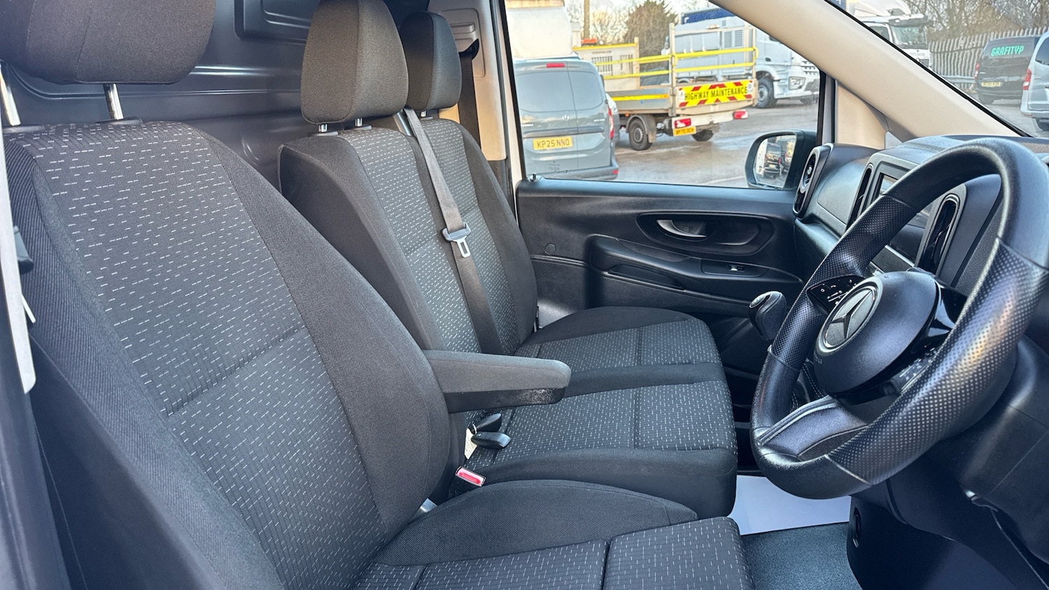 Used Mercedes-Benz Vito 2024 for sale - 77148967: Photo 10