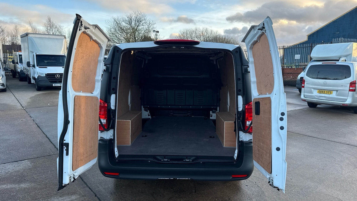 Used Mercedes-Benz Vito 2024 for sale - 77148967: Photo 17