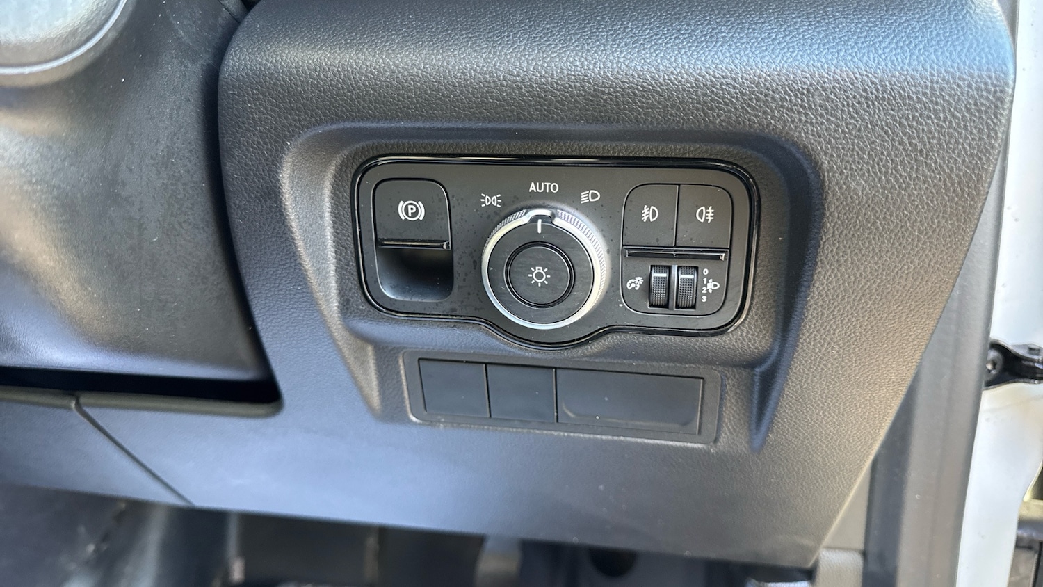 Used Mercedes-Benz Citan 2025 for sale - 77045991: Photo 24