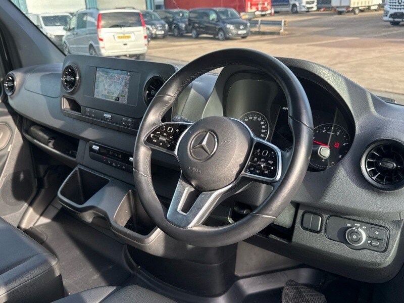 Used Mercedes-Benz Sprinter 2024 for sale - 76577509: Photo 11