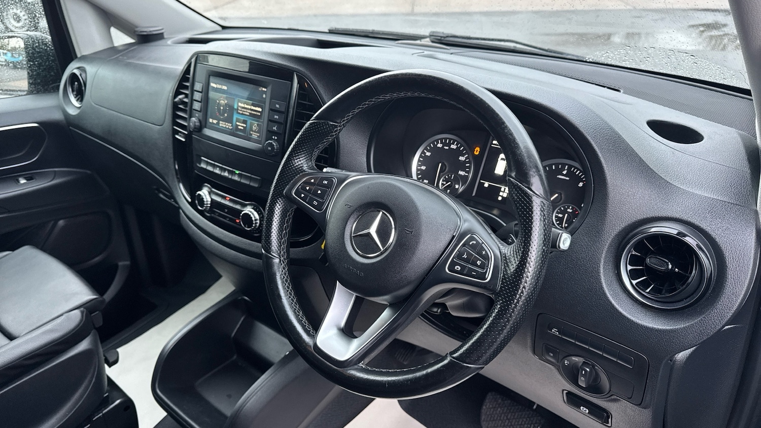 Used Mercedes-Benz Vito 2022 for sale - 77340093: Photo 11