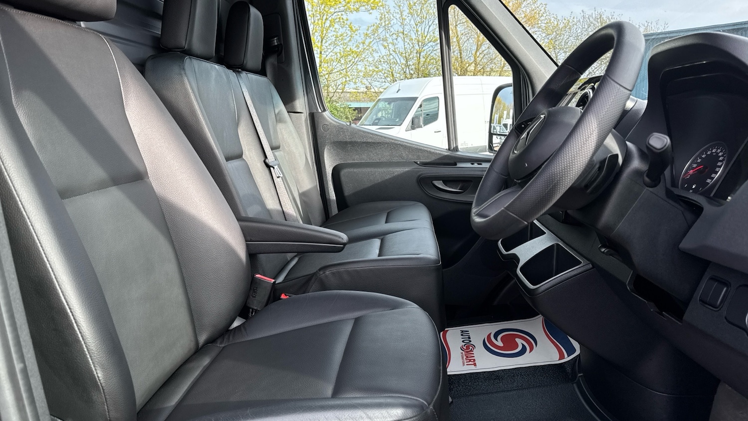 Used Mercedes-Benz Sprinter 2025 for sale - 78198047: Photo 10