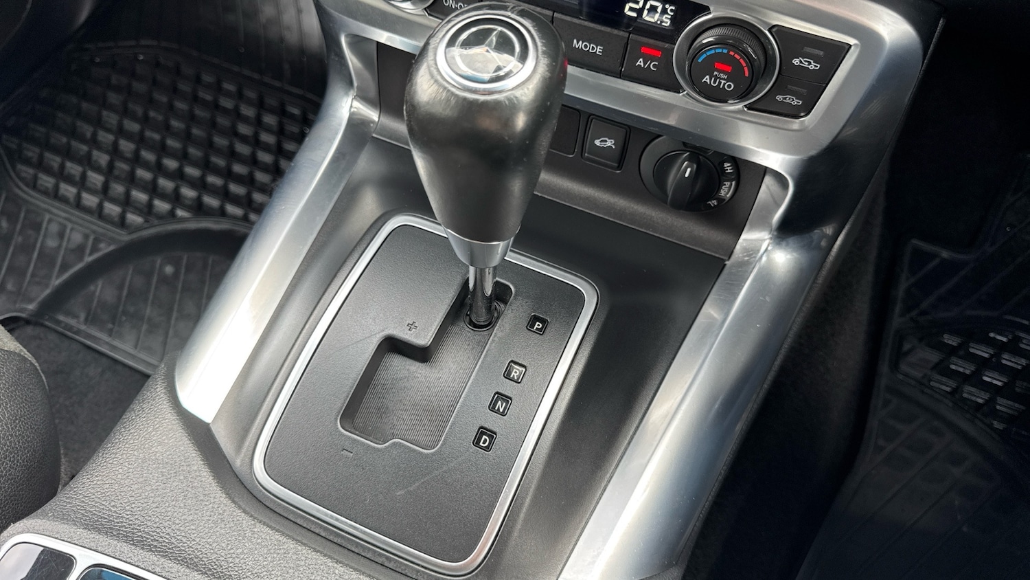 Used Mercedes-Benz X Class 2019 for sale - 76156891: Photo 23